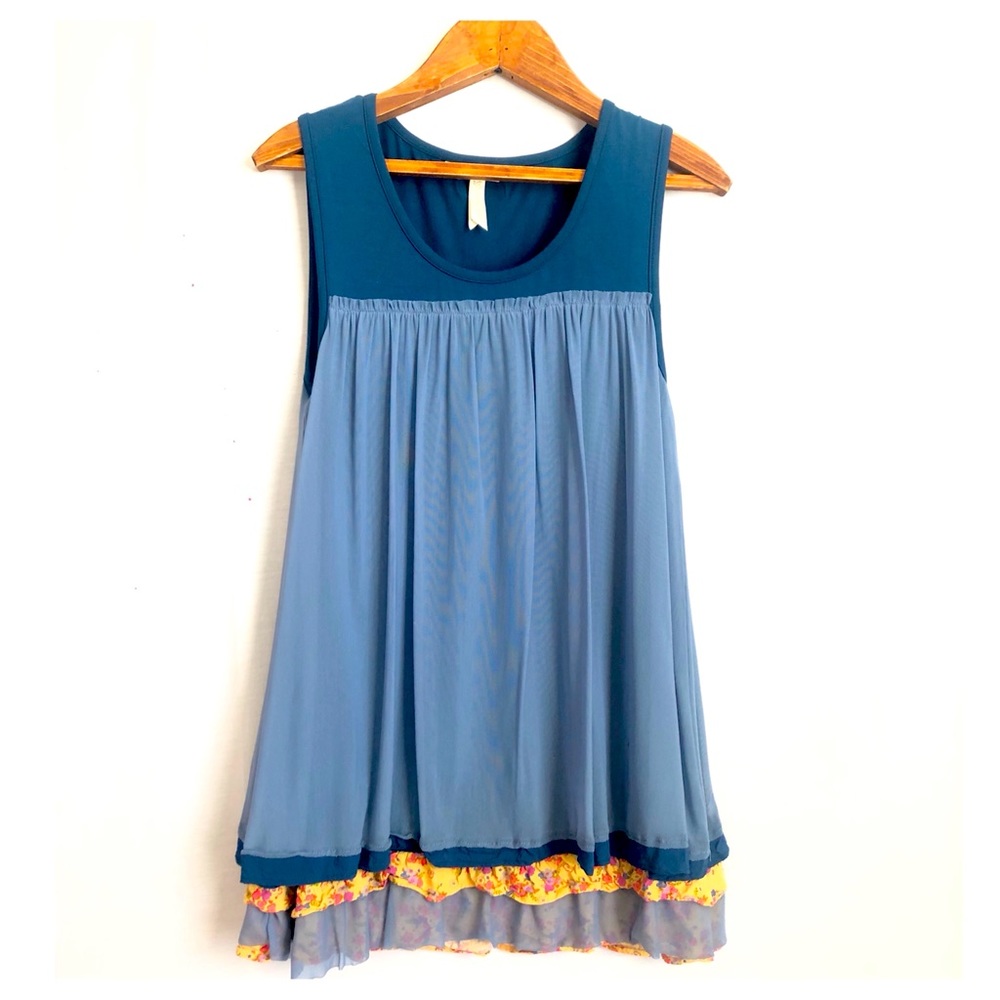 {Matilda Jane} Ruffled swing tank perfect for fall 🌻